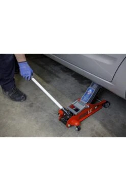 Sealey 2180LE 180° Handle 2tonne Low Profile Short Chassis Trolley Jack 8 Sealey 2180LE 180° Handle 2tonne Low Profile Short Chassis Trolley Jack -Router Shop sealey 2180le 180 handle 2tonne low profile short chassis trolley jack 2
